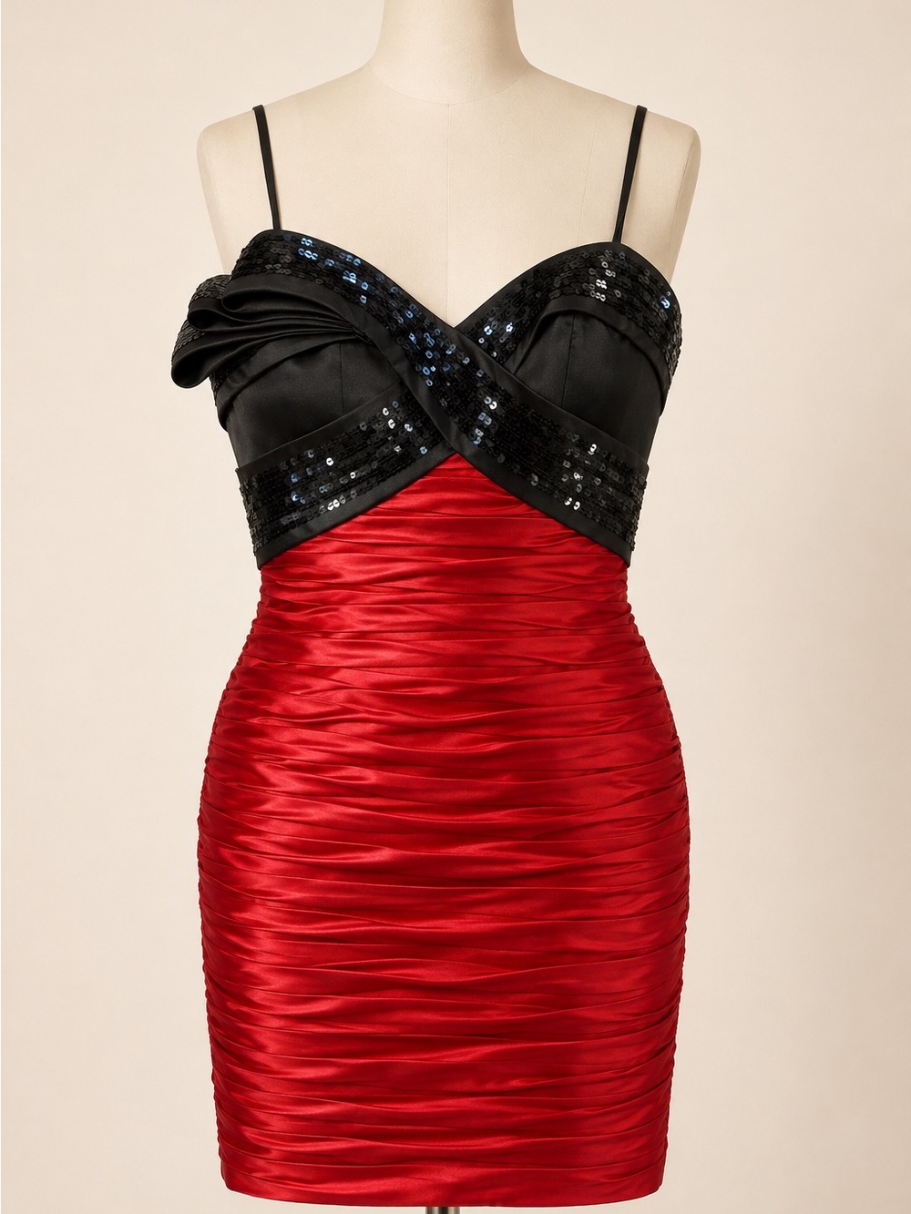 Terani Couture Red Black Sequin Ruched Bow Cocktail Dress Size 6